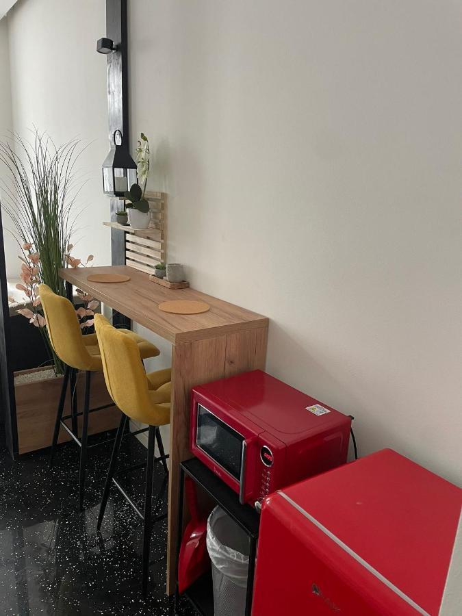 Wl Apartments #10R Wina Bagian luar foto